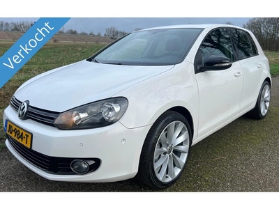 Volkswagen Golf 1.4 TSI Highline 2010 NAVI 5-DRS CLIMA