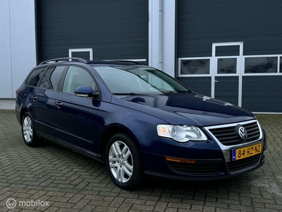 Volkswagen Passat Variant 1.6 FSI Trendline | CRUISE |