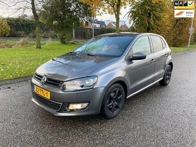 Volkswagen Polo 1.2 TSI BlueM. APK 7-2024/AIRCO/CRUISE/NAP