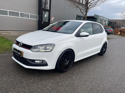 Volkswagen Polo 1.2 TSI HighlineBEATS18''LM/LED/NAVI/PDC