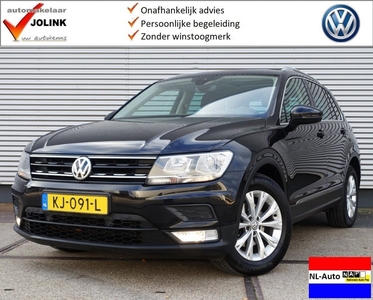 VOLKSWAGEN TIGUAN 2.0 TDi Connected Series BMT I NL-Auto I 1e Eig. I Pano I Apple