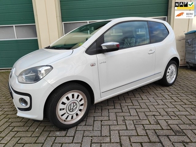 Volkswagen Up! 1.0 high up! White Up