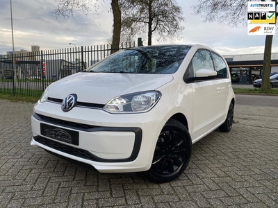 Volkswagen Up! 2017 1.0 BMT up! beats Cruise Pdc Tel