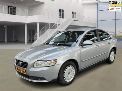 Volvo S40 1.8 Edition I/LAGE KM MET NAP/ORIGINEEL NL/AIRCO/CRUISE/TREKHAAK/