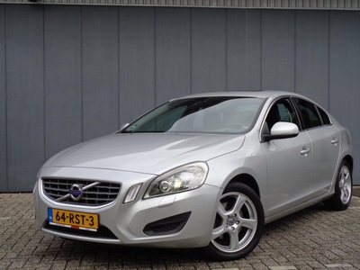 Volvo S60 1.6 T4 Momentum Volledig Dealer Onderhoud, 1Eigenaar