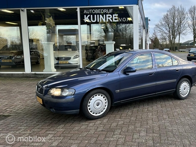 VOLVO S60 2.4