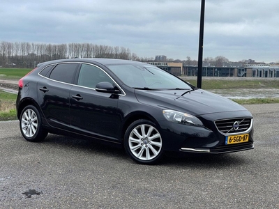 Volvo V40 1.6 D2 Summum Leder/Stoelverw/Navi/Lmv/Nap/Boekjes