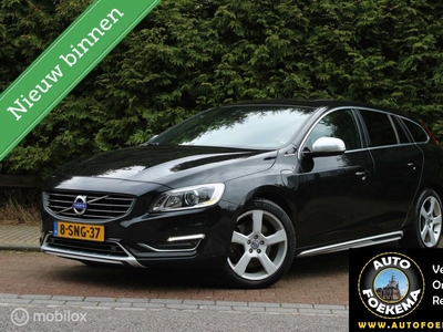 Volvo V60 2.4 D6 AWD Plug-In Hybrid Summum, Xenon Stoelverwarming LMV etc.