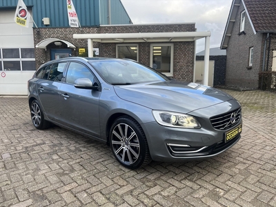 VOLVO V60 D5 Twin Engine 231pk AWD Plug In, NWST 36DKM 1 EIG BTW