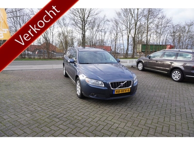 Volvo V70 2.0 CRUISE NAVI CLIMA