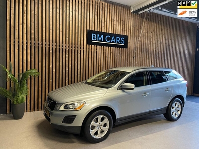 Volvo XC60 2.0T Momentum [bj 2012] AUTOMAAT|Trkhaak|Half leer