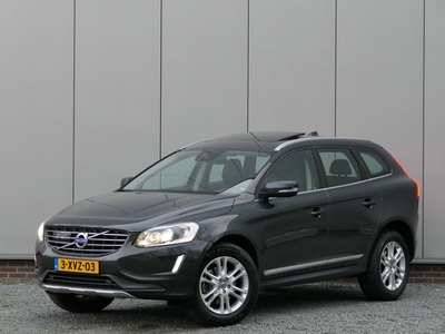 Volvo XC60 T5 AUT Summum Panoramadak / Xenon / Camera / Adaptieve cruise control / Trekhaak