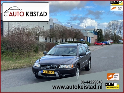 Volvo XC70 2.5T 210PK AUTOMAAT FACELIFT LEDER/CLIMA/CRUISE! YOUNGTIMER!