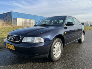 Audi A4 Limousine 1.6 Advance 1e Eigenaar Dealer OH /Automaat/Clima/Cruise