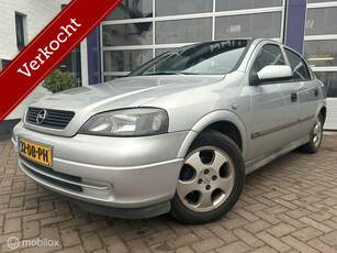 Opel Astra 1.6-16V Centennial * 5 DRS * AIRCO * TREKHAAK *