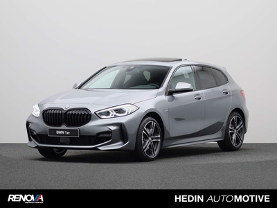 BMW 1-SERIE 118i Executive | M SPORTPAKKET | M SPORTSTOELEN | PANORAMADAK | GETINT GLAS | CAMERA