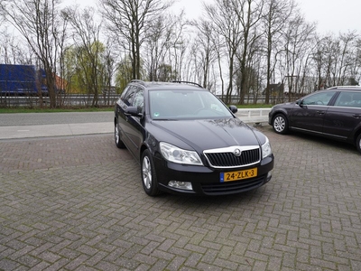 Škoda Octavia Combi 1.2 TSI Arctic TREKHAAK CRUISE NAVI CLIMA STOELVERWARMING