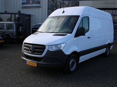 Mercedes-Benz Sprinter 315 CDI L2H2 3500kg Trekhaak gewicht, MBUX 10.25 Navigatie met camera, Dodehoek assyst