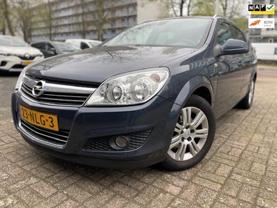 Opel Astra Wagon 1.6 Cosmo Navi/Leer/Trekhaak