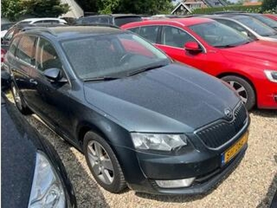 Skoda OCTAVIA Combi 1.6 TDI Greenline Businessline