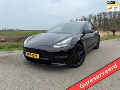 Tesla Model 3 Long Range 75 kWh All Wheel Drive / BTW Auto / 1ste Eigenaar / Leder / Dealer Onderhouden / NAP