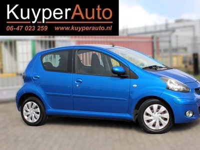 Toyota Aygo 1.0-12V Dynamic Blue NAP 5 DRS AIRCO