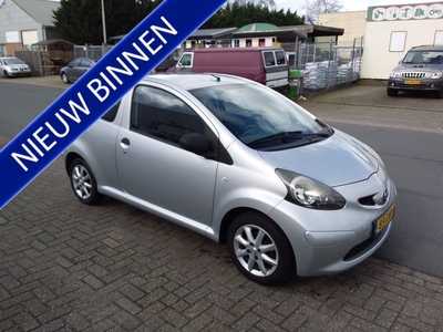 Toyota Aygo 1.0-12V