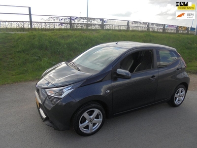 Toyota Aygo Toyota ayco 1.0 benzine 5 deurs airco lmv camera 96.000km eerste eigenaar