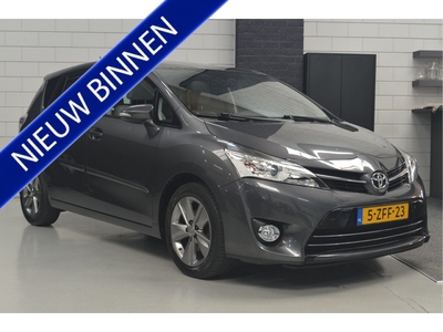 Toyota Verso 1.8 VVT-i Dynamic Business 7persoons // 127.000 km // CLIMA // CAMERA // PDC // CRUISE // PANORAMADAK // 2e PAASDAG GEOPEND VAN 11:00 tot 16:00