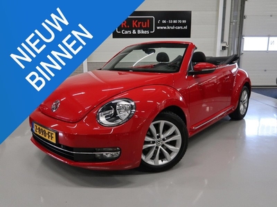 Volkswagen Beetle Cabriolet 1.2 TSI Design Automaat DSG-7 Airco-ecc Navigatie Lage km stand Multifunctioneel stuurwiel Parkeersensoren v/a 17 inch Sportvelgen Boekjes aanwezig Nette auto Elektrische kap