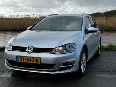 Volkswagen Golf Variant 1.2 TSI lounge TREKHAAK - NAVI - CLIMAATCONTR - CRUISECONTR