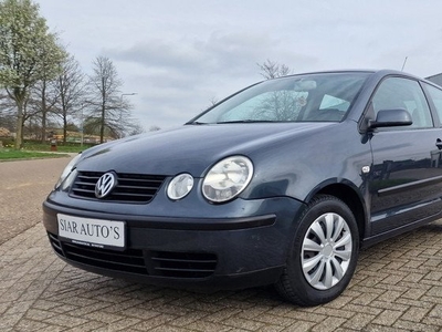 Volkswagen Polo 1.4-16V Comfortline Airco