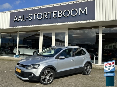 Volkswagen Polo 1.4-16V Cross | ECC | Cruise Control | Sportstoelen | 17 inch | Afn. Trekhaak