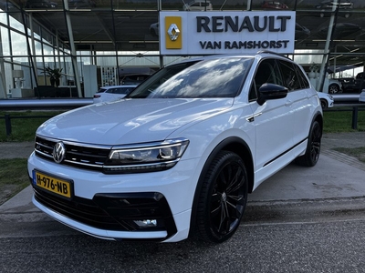 Volkswagen Tiguan 1.5 TSI ACT R-LINE / 150 PK / DSG Automaat / Panorama / Trekhaak weg klapbaar / Camera / Apple Carplay - Android Auto / 20'' LMV