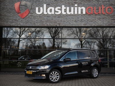 Volkswagen Touran 1.5 TSI Highline 7p , Pano dak, Adap. cruise, Keyless entry, Carplay,