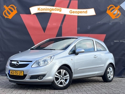 Opel Corsa 1.4-16V Enjoy Automaat Radio CD Stuur +