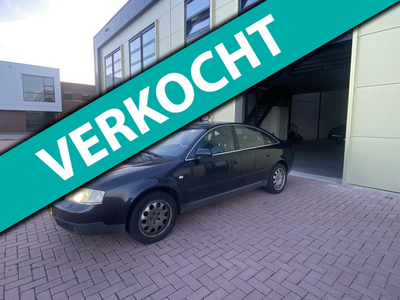 Audi A6 2.4 5V Advance / Airco / Elec.Pakket / Automaat / Radio TFT scherm / Boekjes