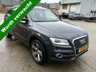 Audi Q5 2.0TFSI 225pk Quattro Sport Edition Navi/Xenon/Pano/Leer/Sp.stoelen/Stoelverwarm. (Coming soon)