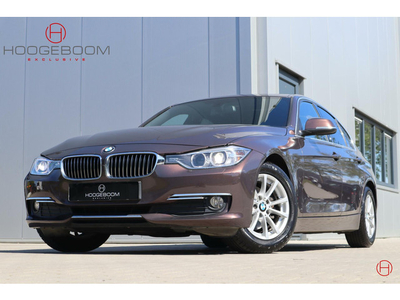 BMW 3-serie 320d High Executive / Rauchtopas Metallic Individual lak / Sportstoelen / M-Sport stuurwiel / Xenon