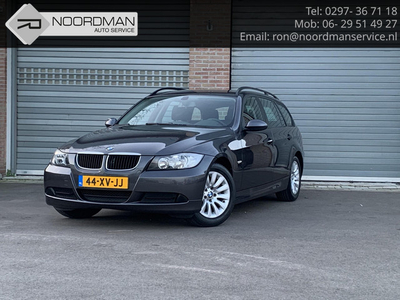 BMW 3-serie Touring 318i Youngtimer ! 107000 km !!