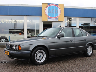 BMW 5-SERIE 2.0 I 520 AUT4. U9 | Orig. NL incl. Tellerrapport | Gedocumenteerd | Apk 05-2025 | 82.773km |