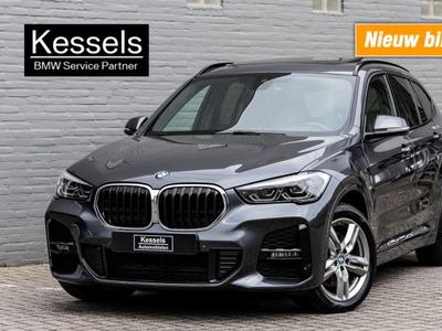 BMW X1 25e / X-Drive M-Sport Panoramadak Stoelverwarming