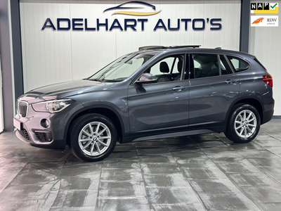 BMW X1 SDrive18i Executive / Automaat / Navigatie full map / Cruise control / Climate control / Parkeer sensoren