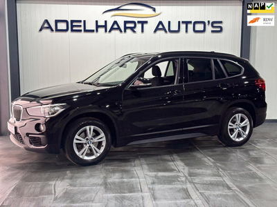 BMW X1 SDrive18i Executive Automaat / Navigatie full map / Cruise control / Climate control / Parkeer sensoren