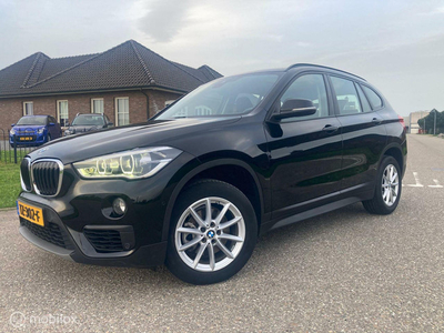 BMW X1 sDrive18i Executive panorama automaat