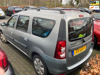 Dacia Logan MCV 1.6-16V Lauréate 7p. Pack Exclusive 3e Eigenaar Airco Trekhaak