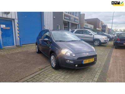 Fiat Punto Evo 1.2 Lounge 5 Deurs Inruil Mogelijk.