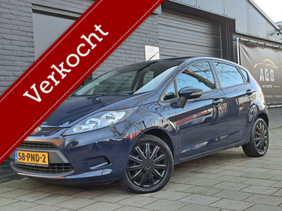 Ford Fiesta 1.25 Limited/Airco/Apple Carplay/Trekhaak/Netjes