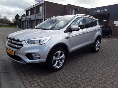 Ford Kuga 1.5 EcoBoost TITANIUM / NAVI DAB