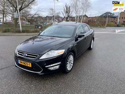 Ford Mondeo 2.0 EcoBoost Titanium 1e.eigenaar met alle denkbare optie's.......